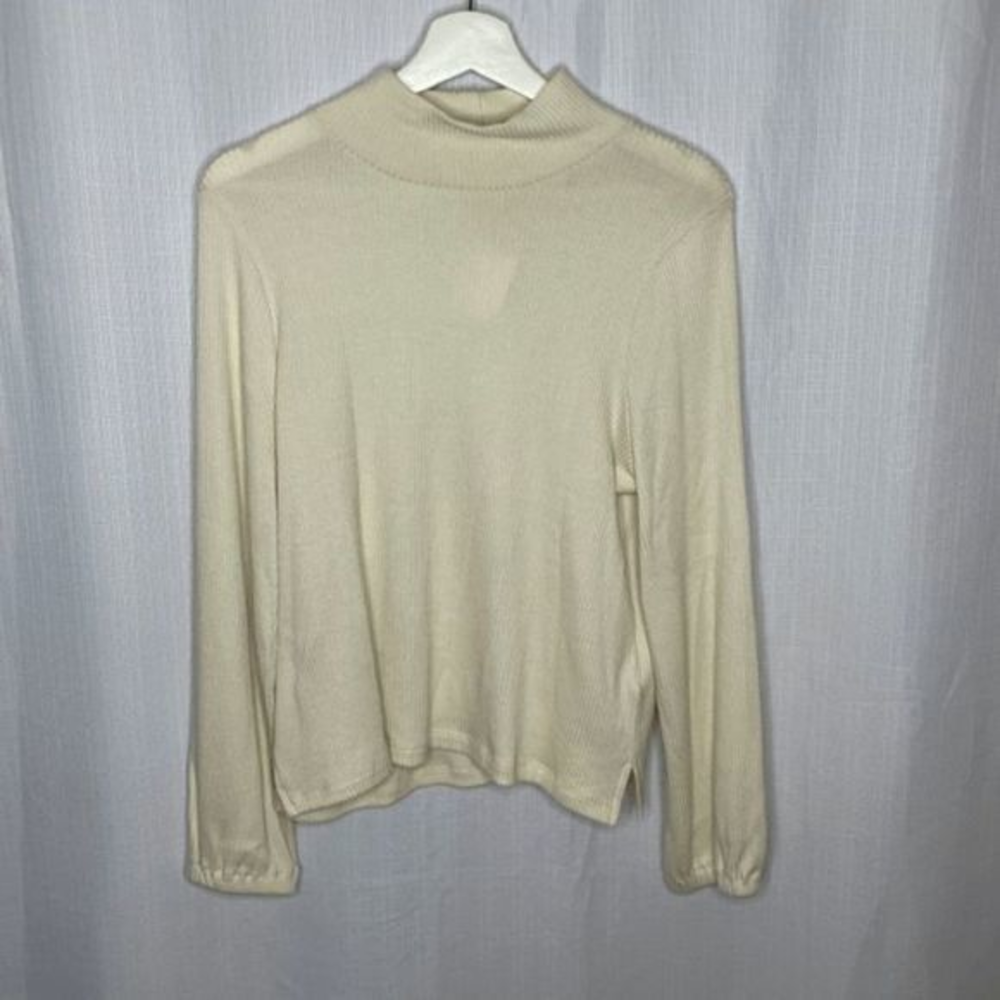 Madewell Antique Cream RIbbed Turtleneck‎